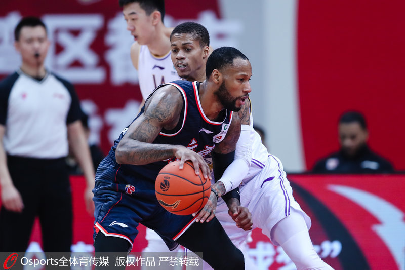 蜂鸟电竞-洞庭鲸鲨队鏖战三湘黑豹队，游泳超级杯失利，核心复出即建功。外援联手发威(洞庭湖决口抢险救援最新进展)