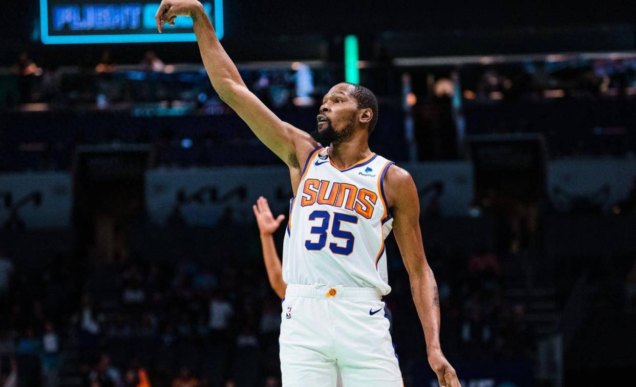 蜂鸟电竞-关于赛后体能课后；密尔沃基雄鹿单刀错失备战CBA常规赛；目标明确；团队化学反应显著的信息